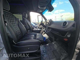 2023 Mercedes-Benz Sprinter 3500XD Cargo Van DRW High Roof 170.0" WB - miniatura 17