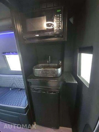 2023 Mercedes-Benz Sprinter 3500XD Cargo Van DRW High Roof 170.0" WB - miniatura 23