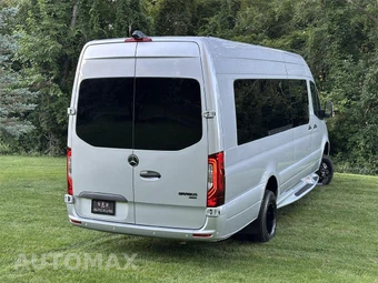 2023 Mercedes-Benz Sprinter 3500XD Cargo Van DRW High Roof 170.0" WB - miniatura 33