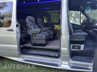 2023 Mercedes-Benz Sprinter 3500XD Cargo Van DRW High Roof 170.0" WB - miniatura 37