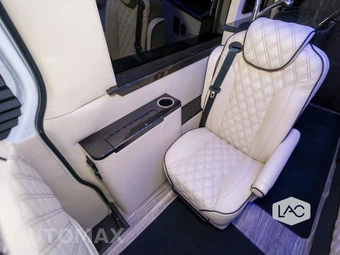 2023 Mercedes-Benz Sprinter 3500XD Cargo Van DRW High Roof 170.0" WB - miniatura 12