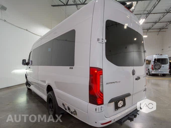 2023 Mercedes-Benz Sprinter 3500XD Cargo Van DRW High Roof 170.0" WB - miniatura 31
