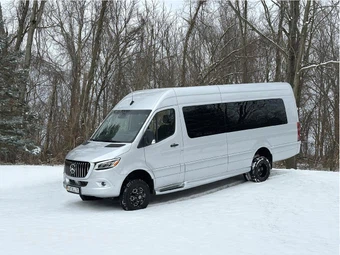 2023 Mercedes-Benz Sprinter 3500XD Cargo Van DRW High Roof 170.0" WB - miniatura 2