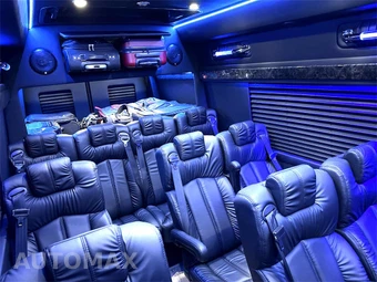 2023 Mercedes-Benz Sprinter 3500XD Cargo Van DRW High Roof 170.0" WB - miniatura 23