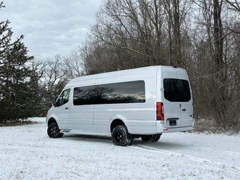 2023 Mercedes-Benz Sprinter 3500XD Cargo Van DRW High Roof 170.0" WB - miniatura 26