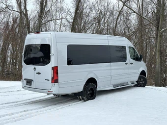 2023 Mercedes-Benz Sprinter 3500XD Cargo Van DRW High Roof 170.0" WB - miniatura 29