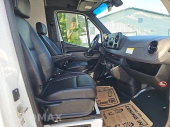 2023 Mercedes-Benz Sprinter 3500XD Cargo Van DRW High Roof 170.0" WB - miniatura 8