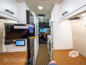 2023 Mercedes-Benz Sprinter 3500XD Cargo Van High Roof 170.0" WB - miniatura 11