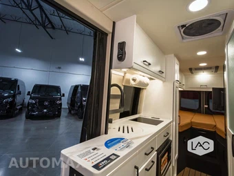 2023 Mercedes-Benz Sprinter 3500XD Cargo Van High Roof 170.0" WB - miniatura 25