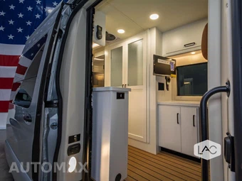 2023 Mercedes-Benz Sprinter 3500XD Cargo Van High Roof 170.0" WB - miniatura 32