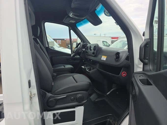 2023 Mercedes-Benz Sprinter 4500 Cab Chassis DRW - miniatura 14