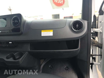2023 Mercedes-Benz Sprinter 4500 Cab Chassis DRW - miniatura 15