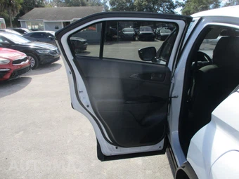 2023 Mitsubishi Eclipse Cross LE - miniatura 10
