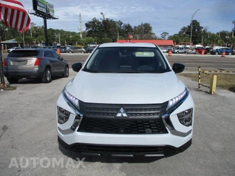 2023 Mitsubishi Eclipse Cross LE - miniatura 3