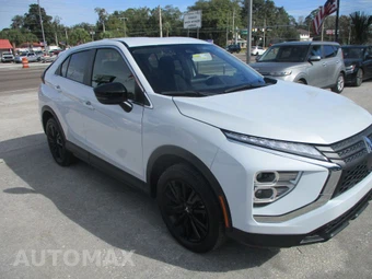 2023 Mitsubishi Eclipse Cross LE - miniatura 4