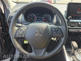 2023 Mitsubishi Eclipse Cross LE – miniatura 10