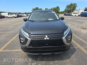 2023 Mitsubishi Eclipse Cross LE – miniatura 2