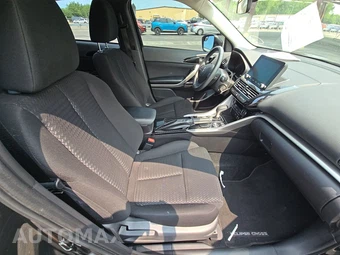2023 Mitsubishi Eclipse Cross LE – miniatura 8