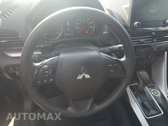 2023 Mitsubishi Eclipse Cross LE – miniatura 10