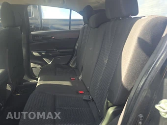 2023 Mitsubishi Eclipse Cross LE – miniatura 13