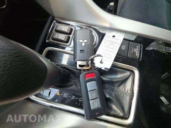 2023 Mitsubishi Eclipse Cross SE – miniatura 8