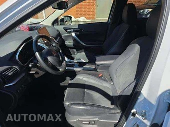 2023 Mitsubishi Eclipse Cross SE – miniatura 7