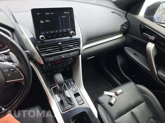2023 Mitsubishi Eclipse Cross SEL – miniatura 7