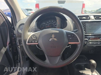 2023 Mitsubishi Mirage SE – miniatura 10