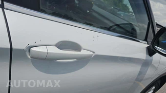 2023 Mitsubishi Outlander ES - miniatura 19