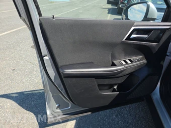 2023 Mitsubishi Outlander ES - miniatura 9