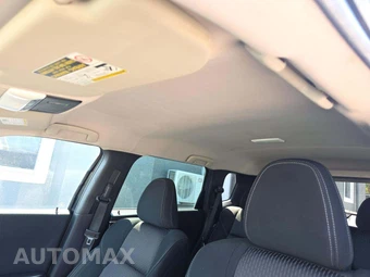 2023 Mitsubishi Outlander ES - miniatura 11
