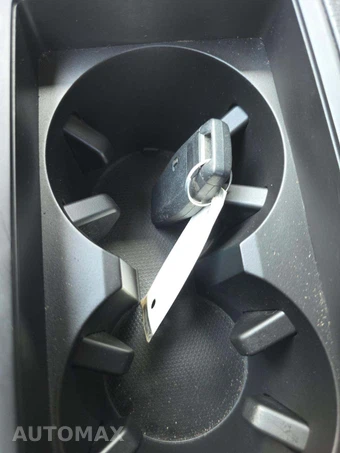 2023 Mitsubishi Outlander ES - miniatura 8