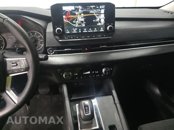 2023 Mitsubishi Outlander ES - miniatura 11