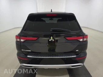 2023 Mitsubishi Outlander ES - miniatura 5