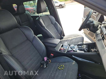 2023 Mitsubishi Outlander SE Black Edition - miniatura 16