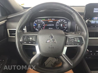 2023 Mitsubishi Outlander SE Black Edition - miniatura 10