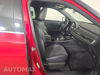 2023 Mitsubishi Outlander SE Black Edition - miniatura 8