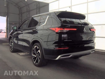 2023 Mitsubishi Outlander SE - miniatura 6