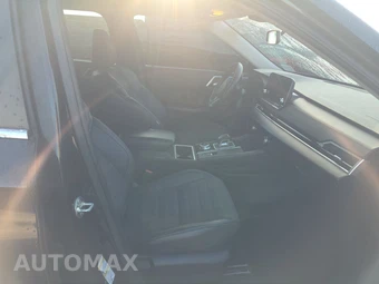 2023 Mitsubishi Outlander SE - miniatura 8