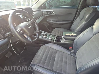 2023 Mitsubishi Outlander SE - miniatura 7