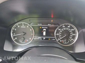 2023 Mitsubishi Outlander SE - miniatura 9