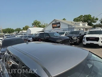 2023 Mitsubishi Outlander SE - miniatura 12