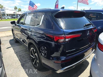 2023 Mitsubishi Outlander SEL - miniatura 2