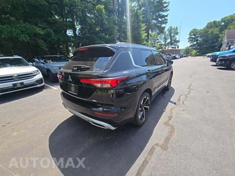 2023 Mitsubishi Outlander SEL - miniatura 3
