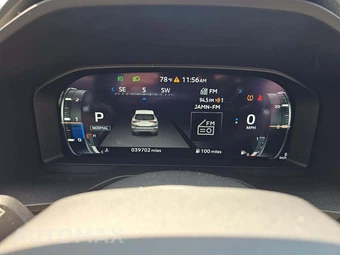 2023 Mitsubishi Outlander SEL - miniatura 9