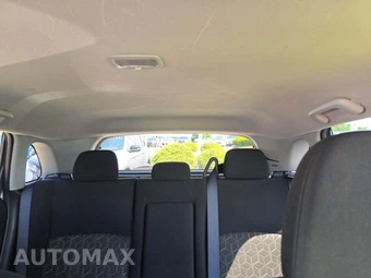 2023 Mitsubishi Outlander Sport 2.0 LE - miniatura 11