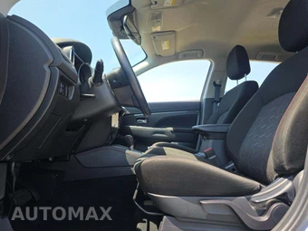 2023 Mitsubishi Outlander Sport 2.0 LE - miniatura 6