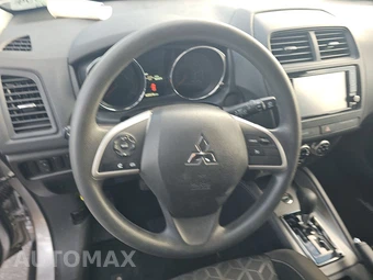 2023 Mitsubishi Outlander Sport 2.0 S - miniatura 10
