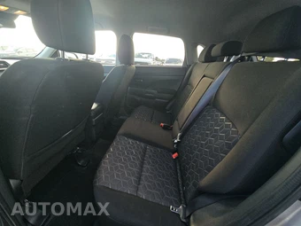 2023 Mitsubishi Outlander Sport 2.0 S - miniatura 13