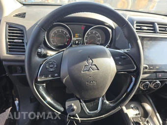 2023 Mitsubishi Outlander Sport 2.0 SE - miniatura 10